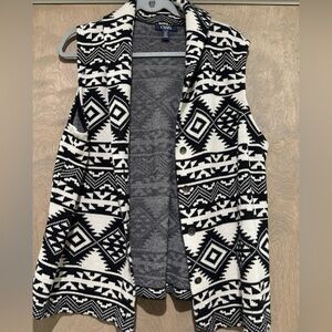 Chaps button down Aztec vest XL